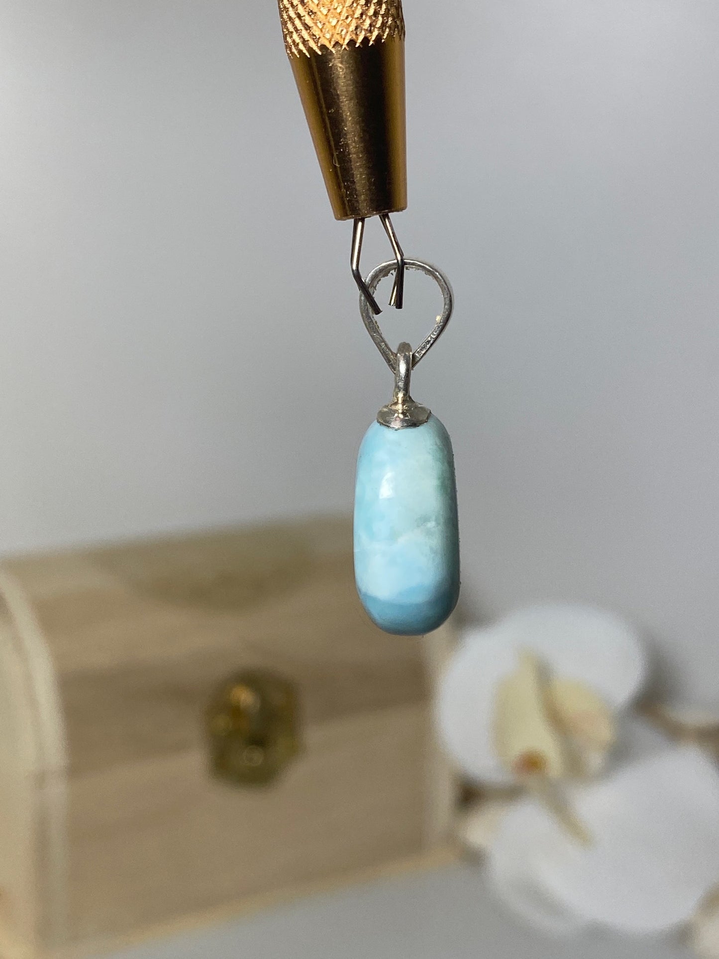 Larimar pill