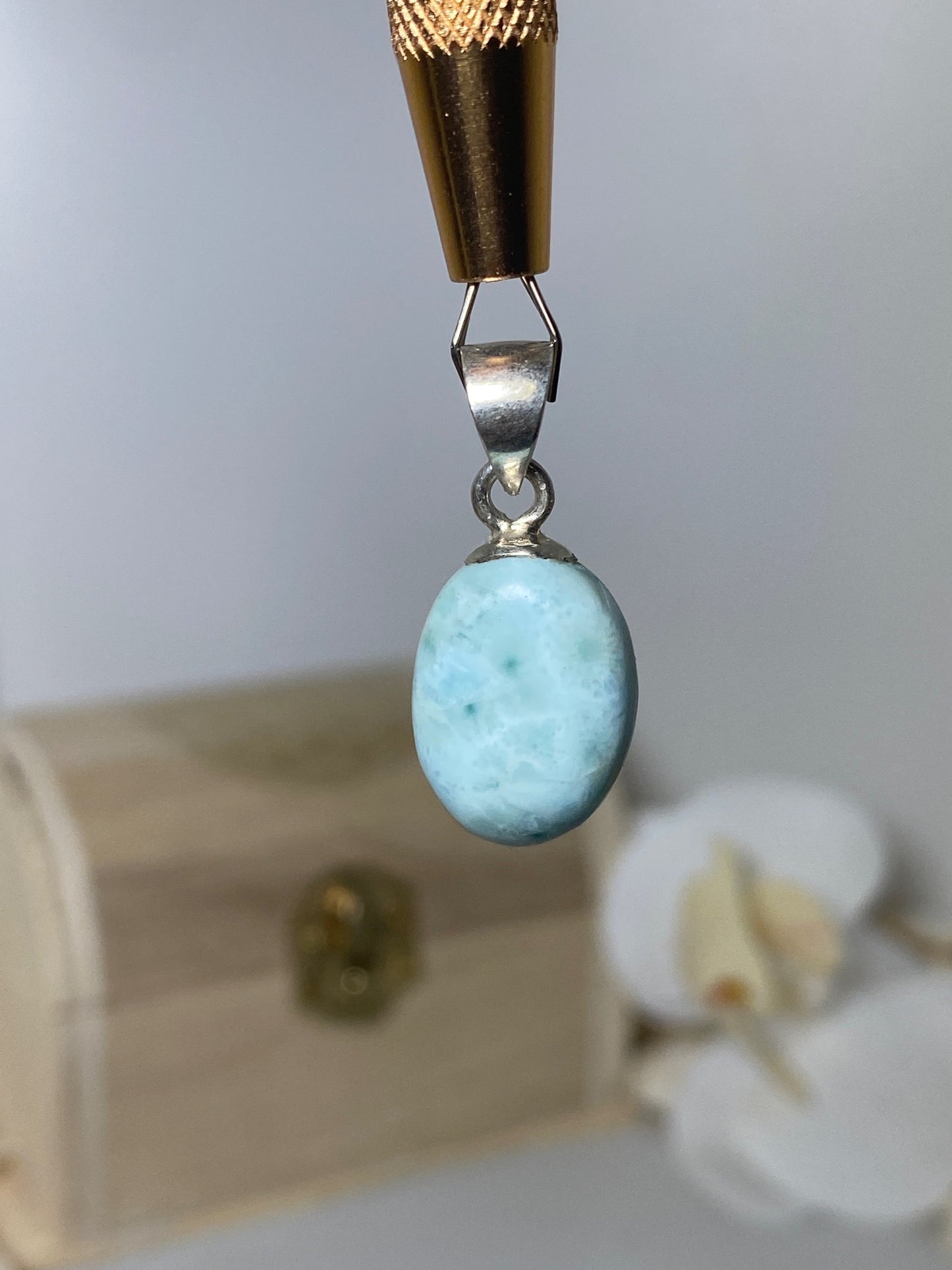 Larimar pill